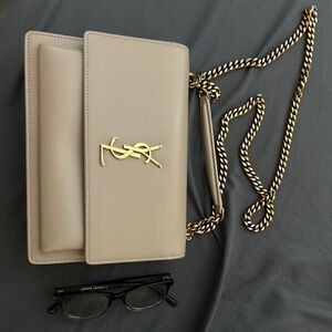 SAINT LAURENT Sunset medium leather shoulder bag